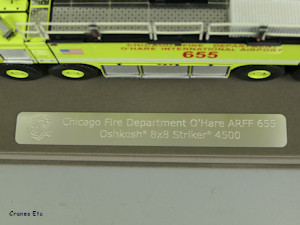 CHICAGO O'HARE OSHKOSH 8X8 STRIKER 4500 ARFF 655 1/50 Fire Replicas FR072 655 