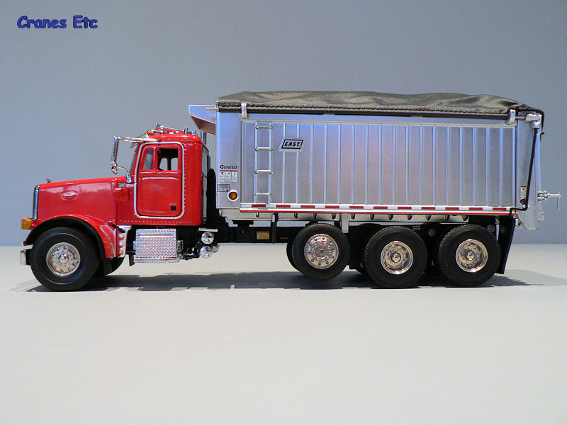 SWORD East Genesis Dump 1:50スケール Sword Peterbilt 357 & East Dump in 1/50 Scale - YouTube